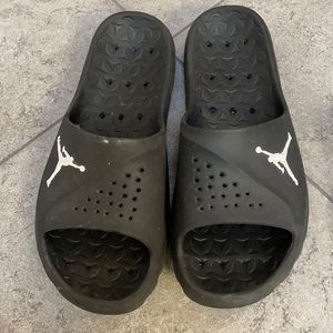 Men’s JORDAN slides